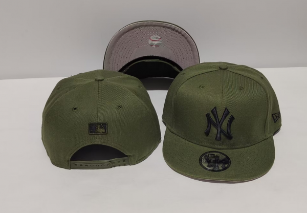 New York Yankees Green Cap